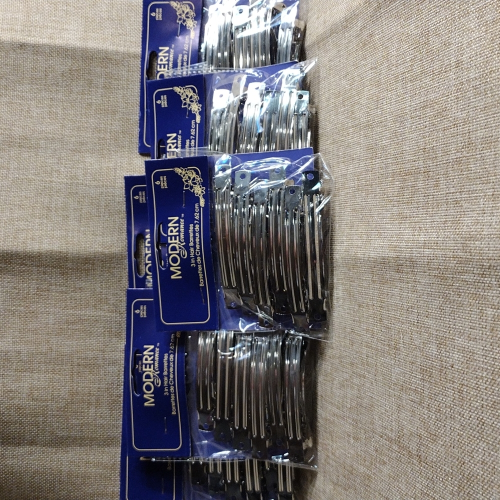 Set of 36 Barrettes